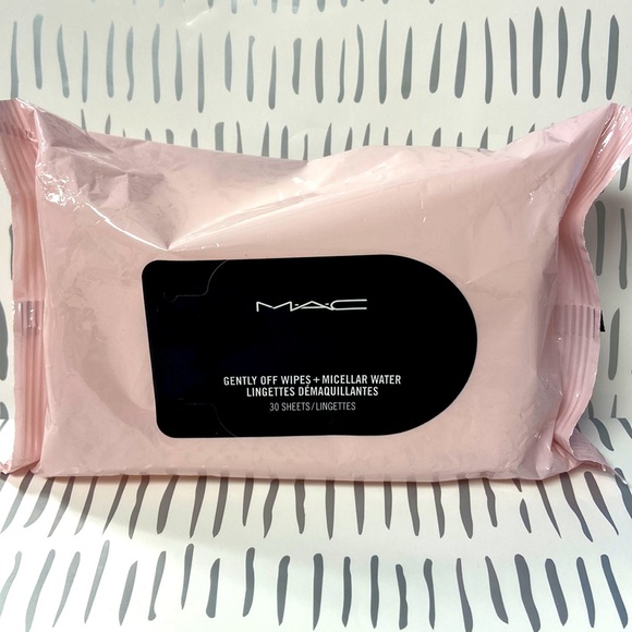 3/$30 NEW MAC MICELLAR FACE WIPES - Picture 2 of 3